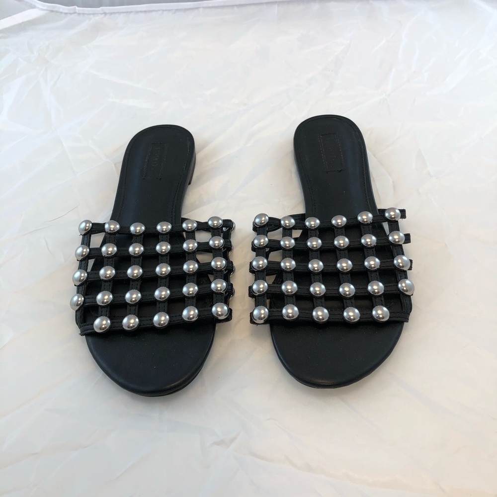 Forever 21, Size 9 slide on sandals worn once